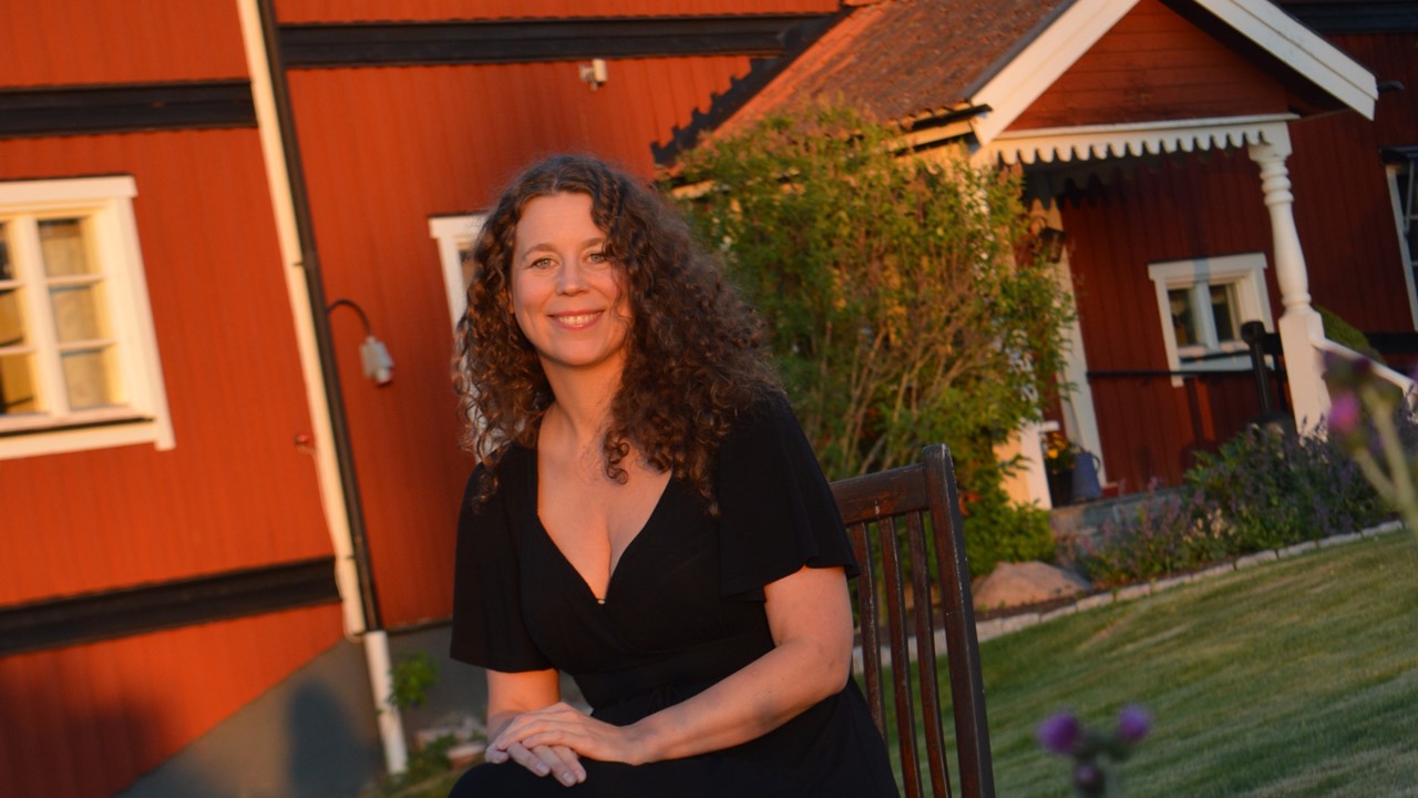 LOGGA emma röda huset dalarna